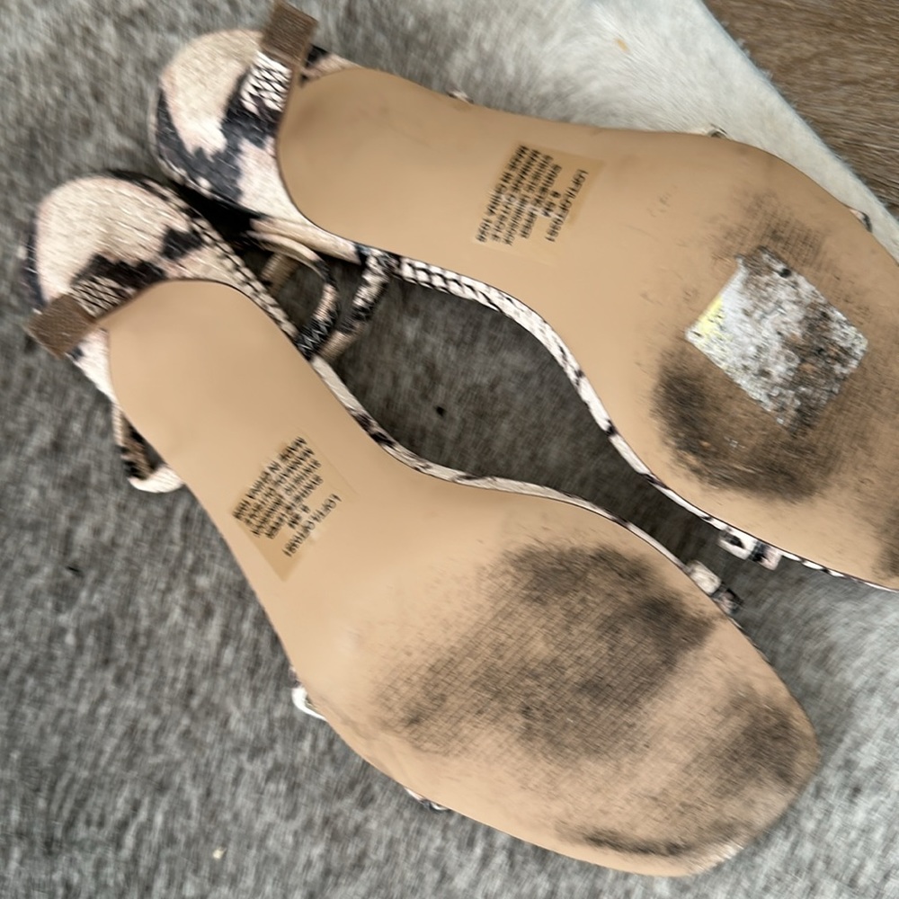 Steve Madden - Sandals - GUC - Picture 5 of 10